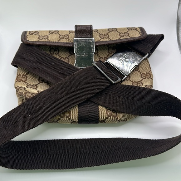 Gucci Bum Bag - Picture 12 of 13